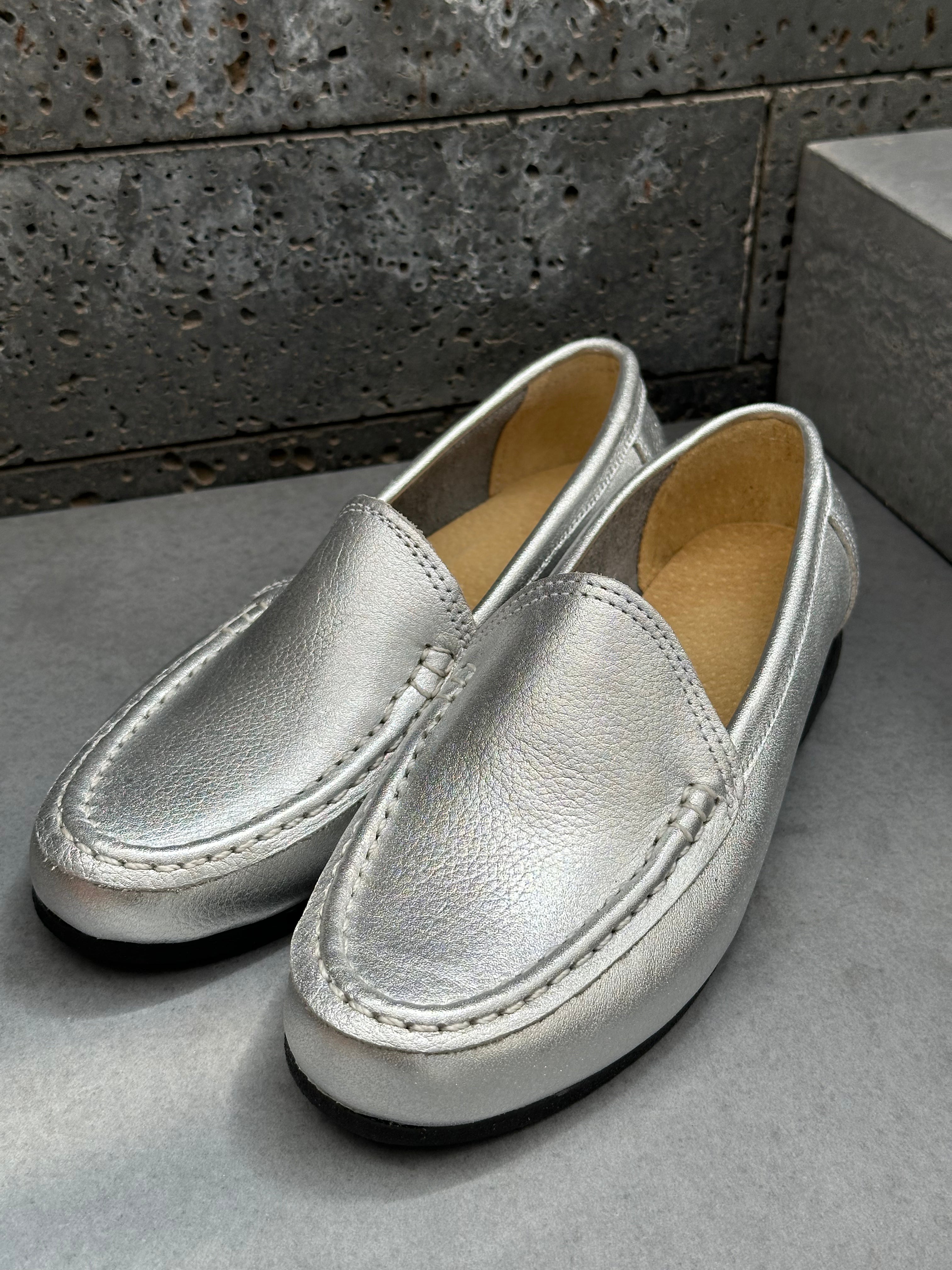 Mocasin Plateado Silver