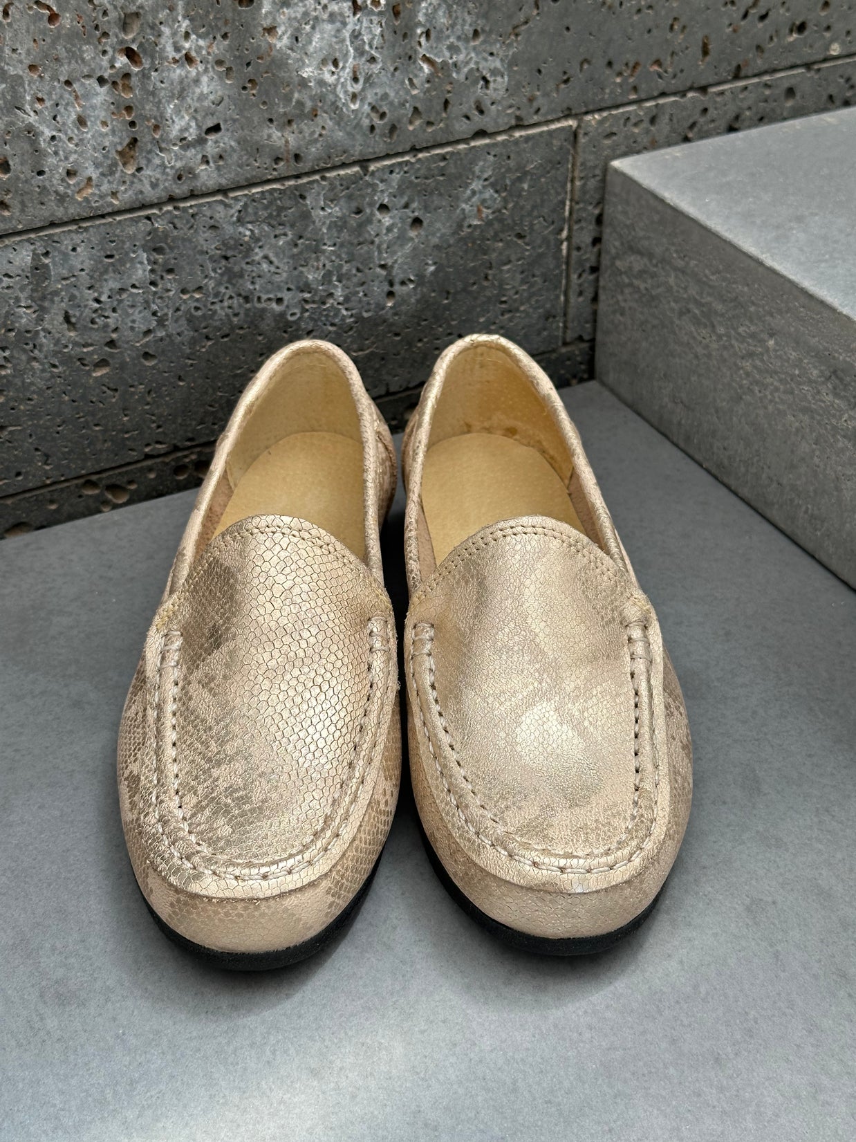 Mocasin Dorado Print