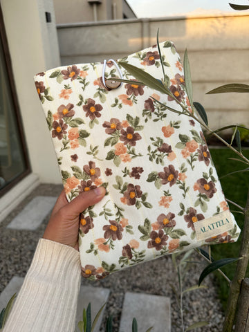 Funda para Libros/Tablet/I-Pad Diseño "Bosque de Flores"