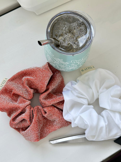 Scrunchie Brillo Color Blanco