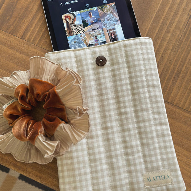 Funda para Libros/Tablet/I-Pad Diseño "Cuadrillé Beige Claro"